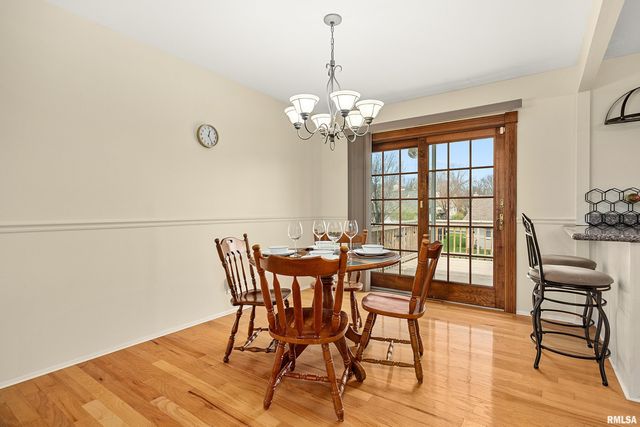 2407 W CARRIAGE Lane, Peoria, IL 61614