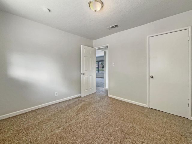 400 Morrison Ave, Sacramento, CA 95838