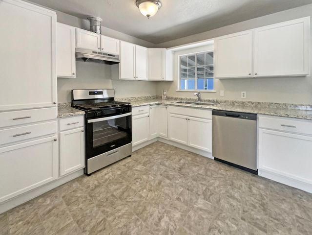 400 Morrison Ave, Sacramento, CA 95838