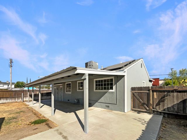 400 Morrison Ave, Sacramento, CA 95838