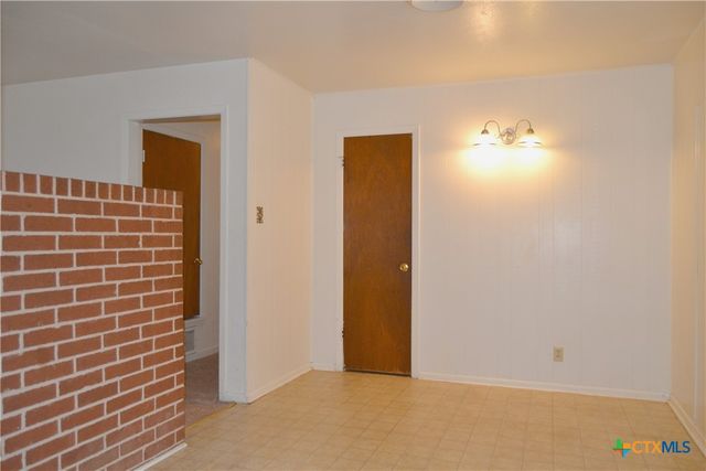 1323 Gardenia Avenue, Killeen, TX 76543