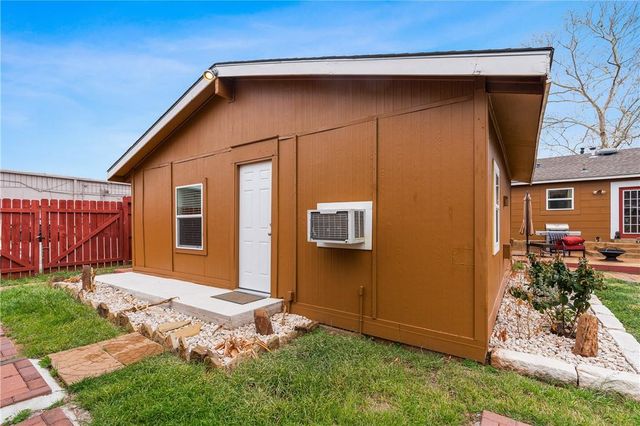 4414 Diane DR 1B, Austin, TX 78745