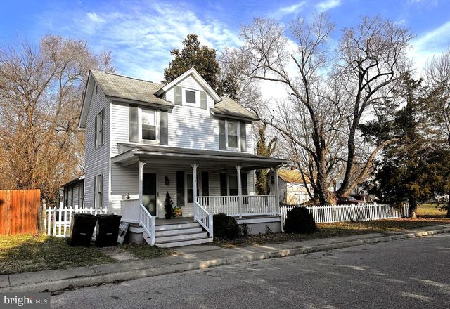 102 S ACADEMY ST, Greensboro, MD 21639