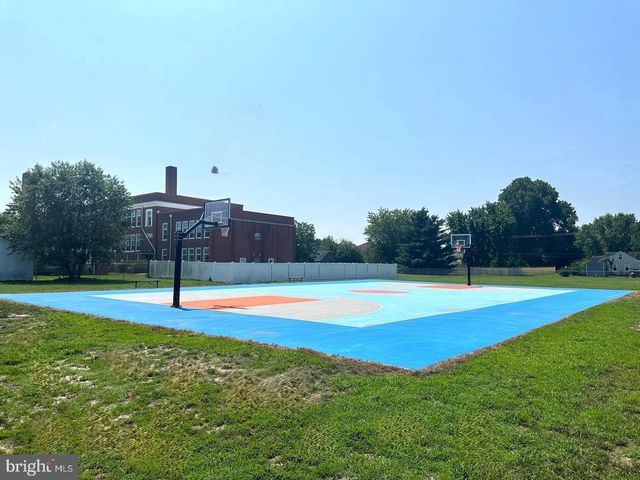 102 S ACADEMY ST, Greensboro, MD 21639