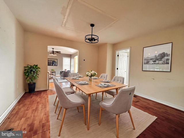 102 S ACADEMY ST, Greensboro, MD 21639