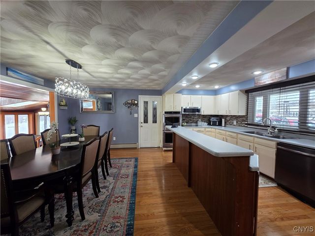 140 Cross Street, Whitestown, NY 13495