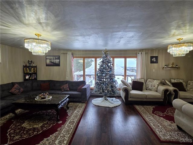 140 Cross Street, Whitestown, NY 13495