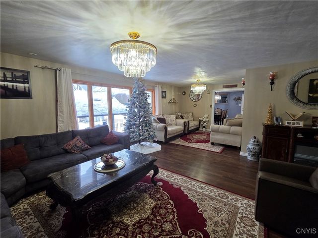 140 Cross Street, Whitestown, NY 13495