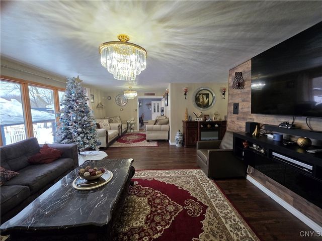 140 Cross Street, Whitestown, NY 13495