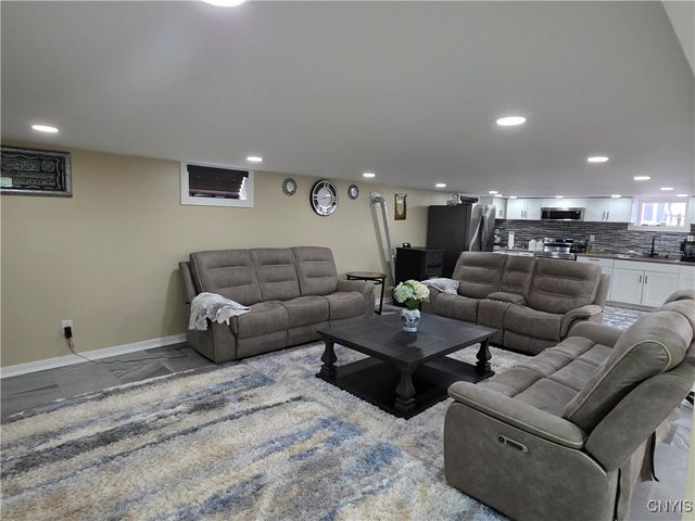 140 Cross Street, Whitestown, NY 13495