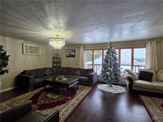 140 Cross Street, Whitestown, NY 13495