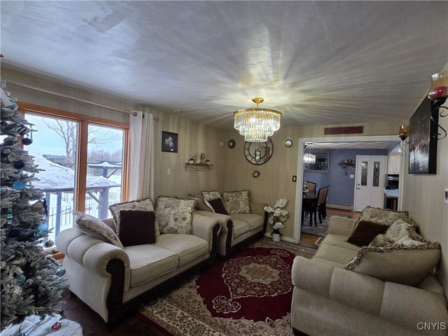 140 Cross Street, Whitestown, NY 13495