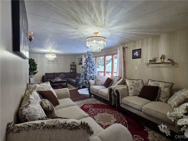 140 Cross Street, Whitestown, NY 13495