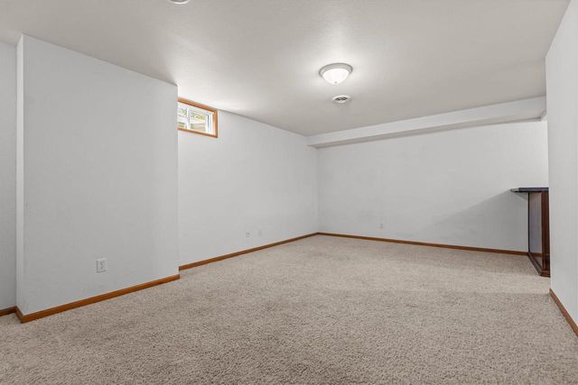 3817 PURPLE CREST DRIVE, Oshkosh, WI 54901