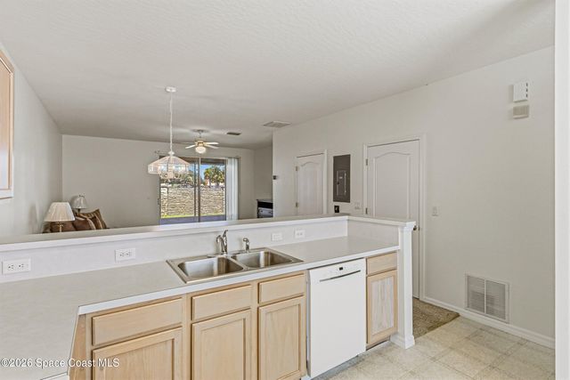 3318 Cutty Sark Way, Indialantic, FL 32903