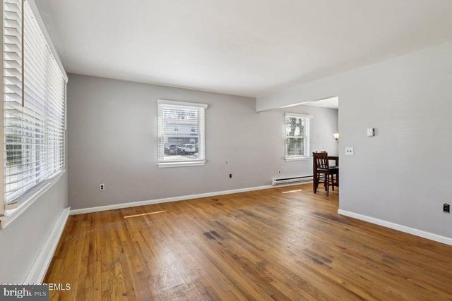 229 PT PLEASANT AVE, Bayville, NJ 08721