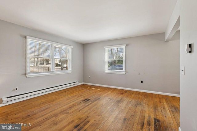 229 PT PLEASANT AVE, Bayville, NJ 08721