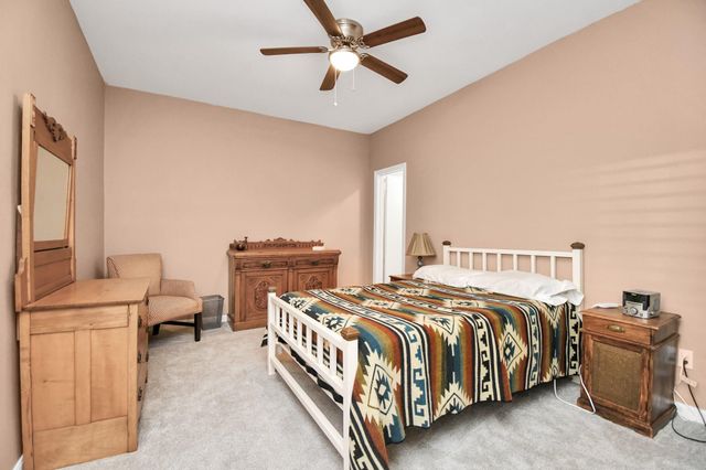 202 Sugarberry Circle, Houston, TX 77024