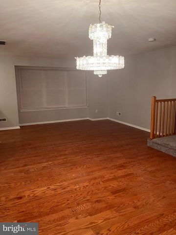 5902 COVENTRY WAY, Mount Laurel, NJ 08054