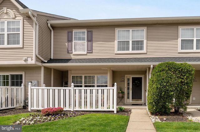 5902 COVENTRY WAY, Mount Laurel, NJ 08054