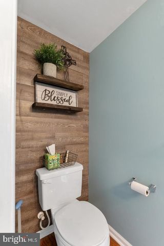 5902 COVENTRY WAY, Mount Laurel, NJ 08054