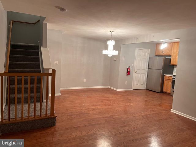 5902 COVENTRY WAY, Mount Laurel, NJ 08054