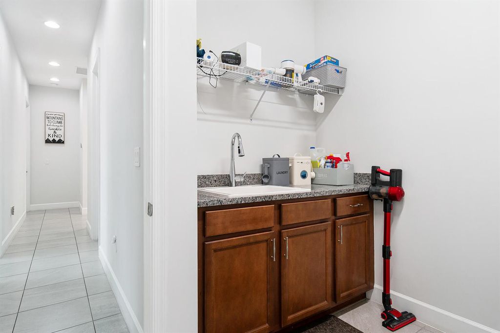 Image 26 of property listing at 15894 Meadowlark Court, Westlake, FL 33470