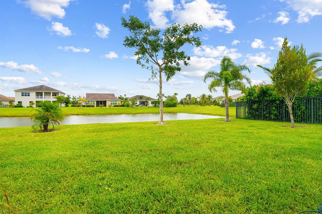 Image 28 of property listing at 15894 Meadowlark Court, Westlake, FL 33470