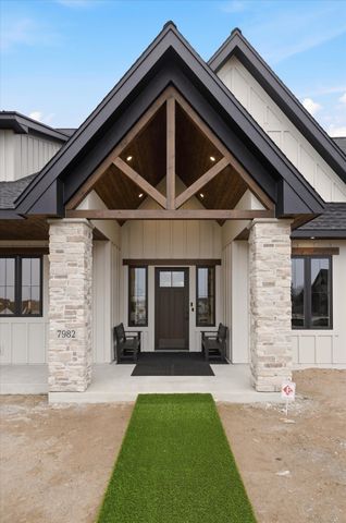 7982 Eldorado Road, Prior Lake, MN 55372