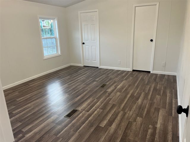 2231 FM 1182, Ennis, TX 75119