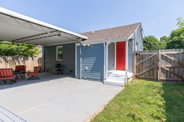 2703O O Neal Dr, Nashville, TN 37208