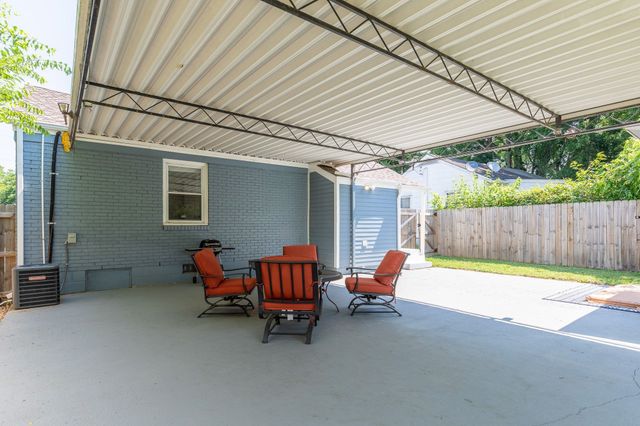 2703O O Neal Dr, Nashville, TN 37208