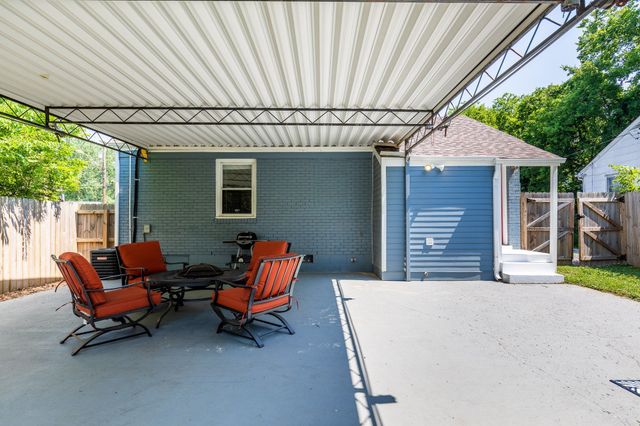 2703O O Neal Dr, Nashville, TN 37208