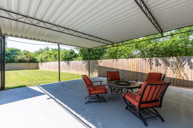 2703O O Neal Dr, Nashville, TN 37208