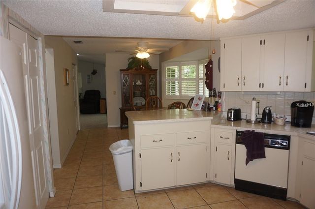 10819 SW 83RD COURT, Ocala, FL 34481