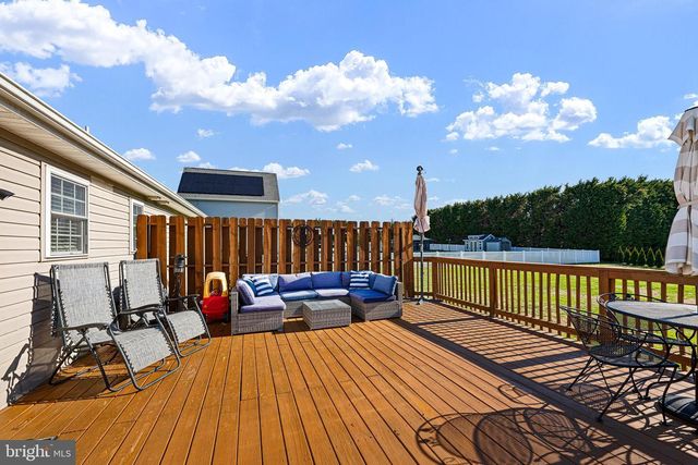 70 W DEER TRAIL RD, Clayton, DE 19938