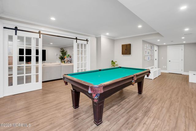 28 Lockwood Place, Fair Haven, NJ 07704