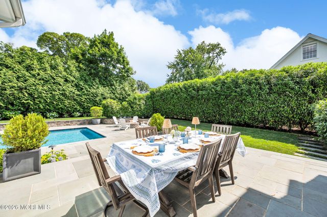 28 Lockwood Place, Fair Haven, NJ 07704