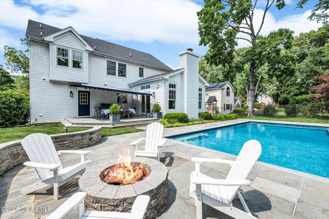 28 Lockwood Place, Fair Haven, NJ 07704