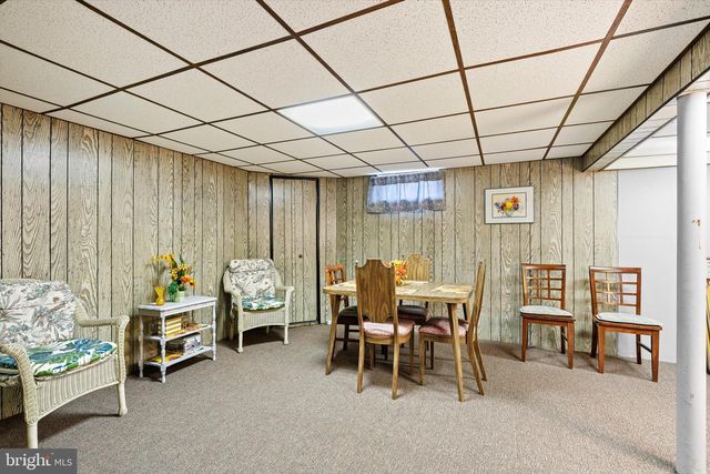 35 WESLEYAN DR, Hamilton, NJ 08690