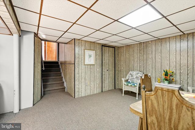 35 WESLEYAN DR, Hamilton, NJ 08690