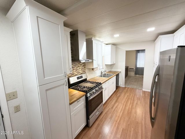 426 S 81ST Place, Mesa, AZ 85208