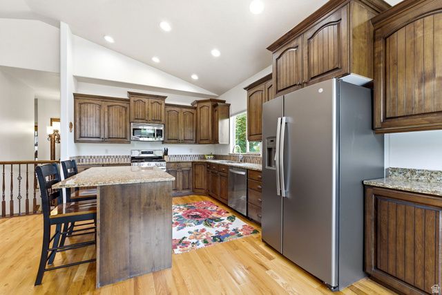 202 EDGEWOOD CIR, North Salt Lake, UT 84054