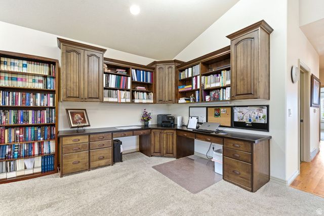 202 EDGEWOOD CIR, North Salt Lake, UT 84054