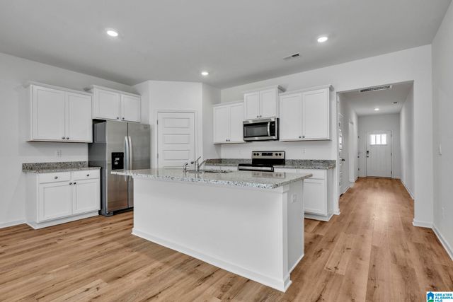 5610 POST OAK TRAIL, Bessemer, AL 35022