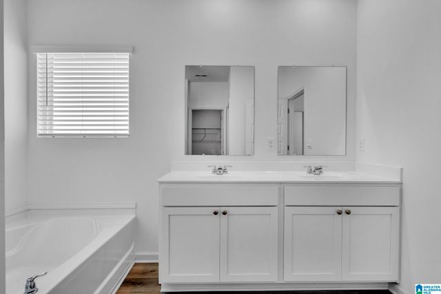 5610 POST OAK TRAIL, Bessemer, AL 35022