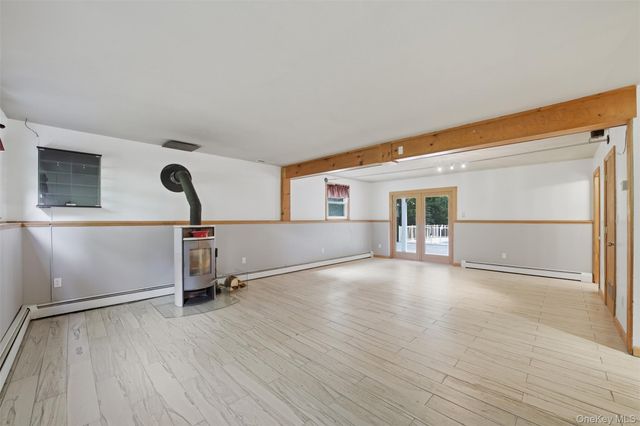 27 Casse Court, Mahopac, NY 10541