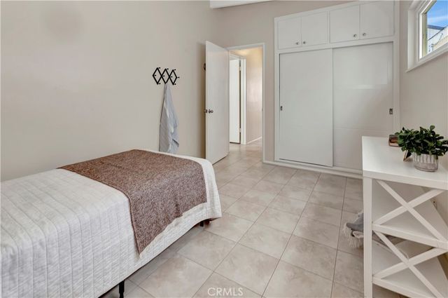 213 33rd Street, Newport Beach, CA 92663