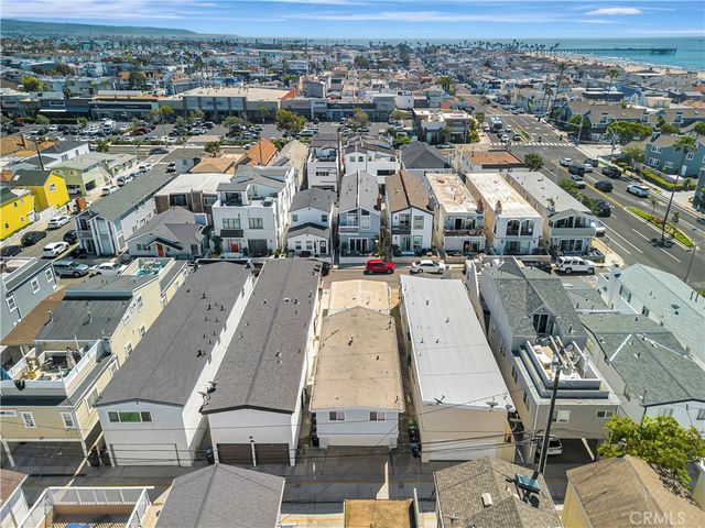 213 33rd Street, Newport Beach, CA 92663