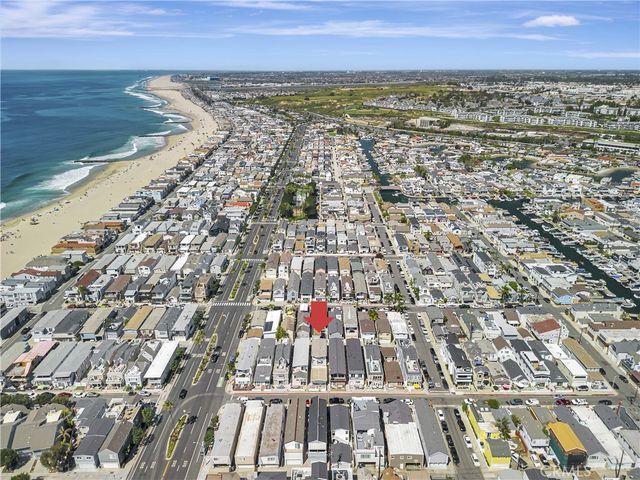 213 33rd Street, Newport Beach, CA 92663